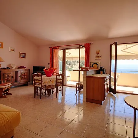 F2 Balcons Du Golfe Ajaccio (Corsica)